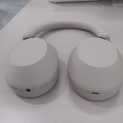 索尼（SONY）WH-1000XM5 头戴式无线降噪耳机